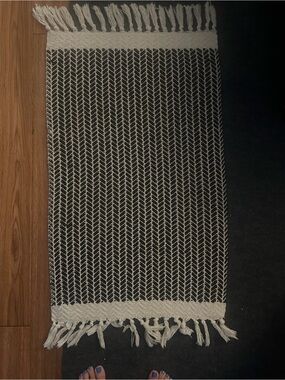 Neutral Black & Cream Woven Fringe mat 2”x5”
